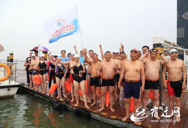 宿迁55岁孙军即将横渡琼州海峡(分离图)(180864)-20190527084325